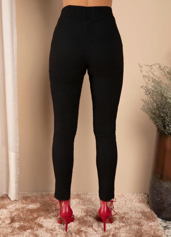 Quintess - Calça Preta Ajustada com Elastico na Cintura 4