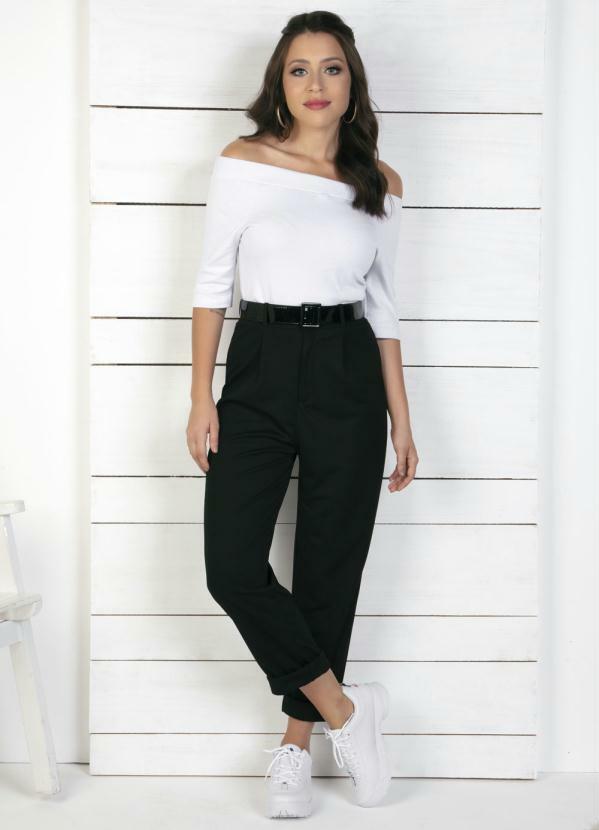 Moda Pop - Calça Preta com Botão e Zíper Funcional 4
