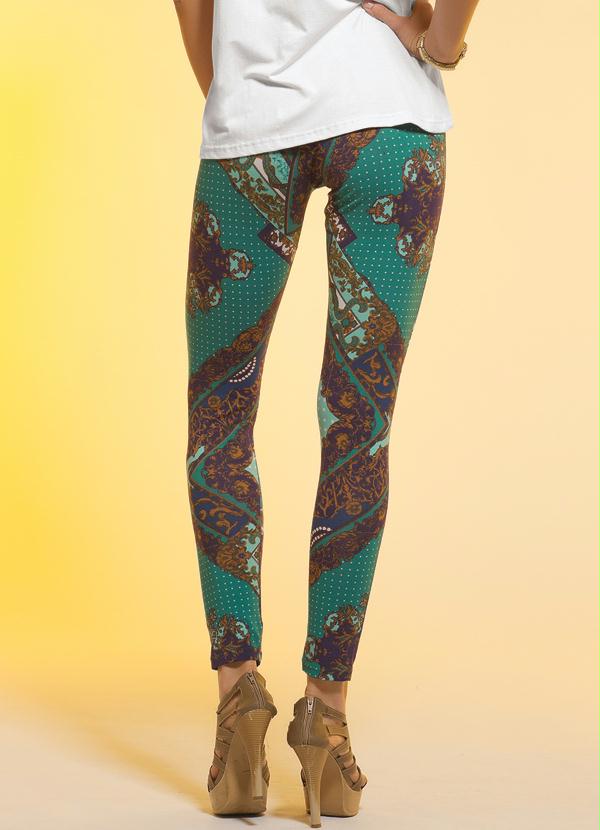 Quintess - Calça Legging Estampa de Lenço 2