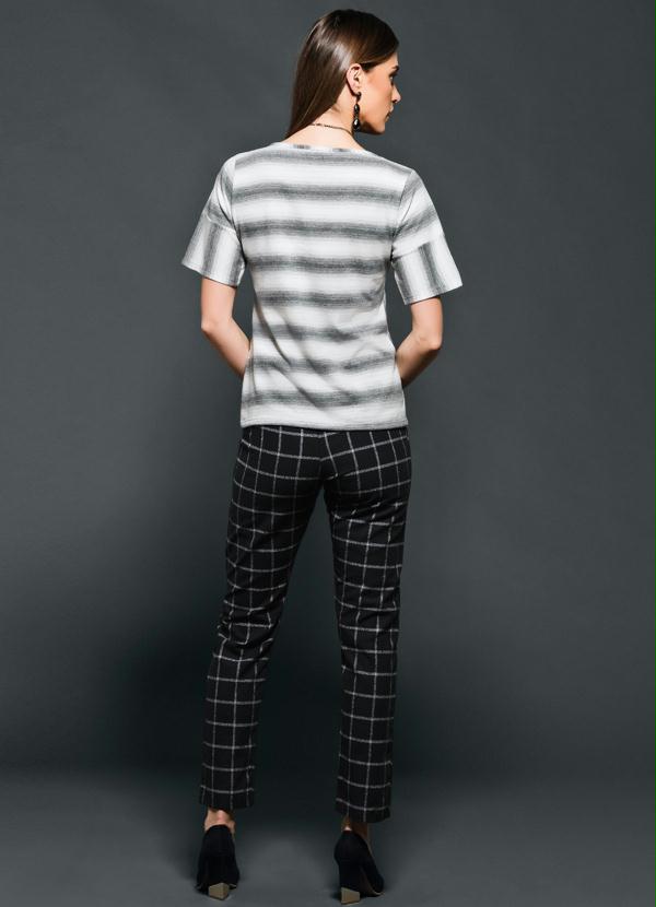 Multimarcas - Calça Cigarrete Xadrez 4