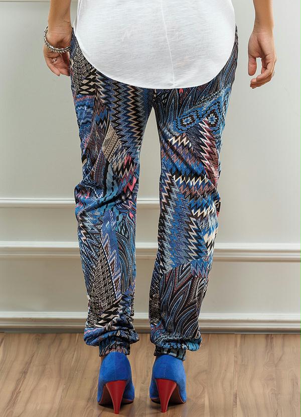 Outlet - Calça Estampa Zig Zag Modelo Jogging 2