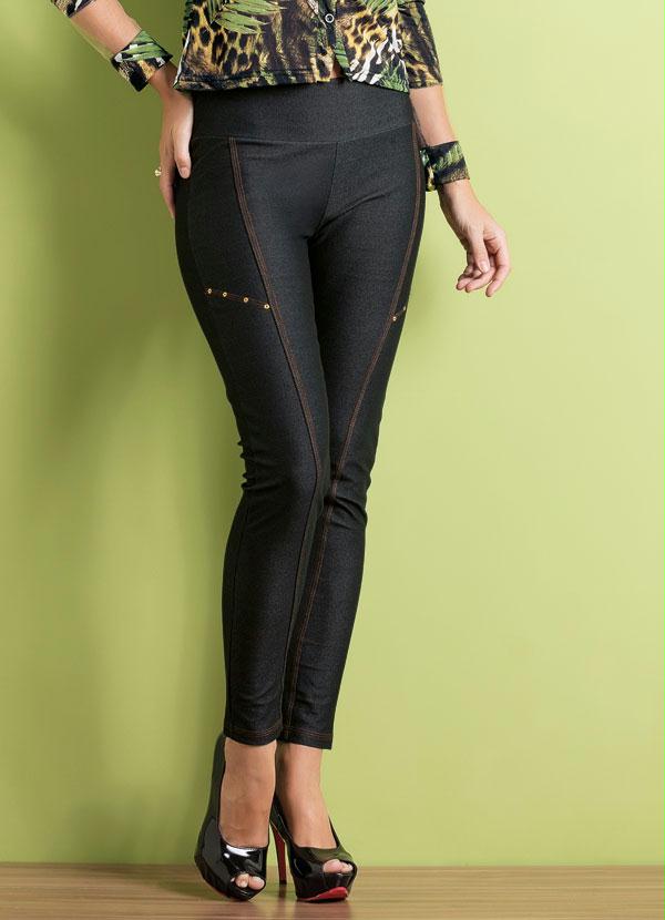 Outlet - Legging Preta com Recortes
