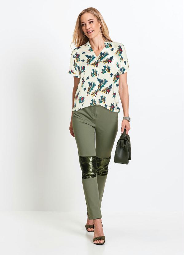 bonprix - Camisa Gola Padre Floral Bege 3