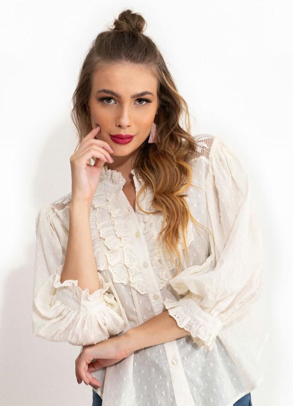 Farm - Camisa Bata Bordado Inglês de Laise Off White