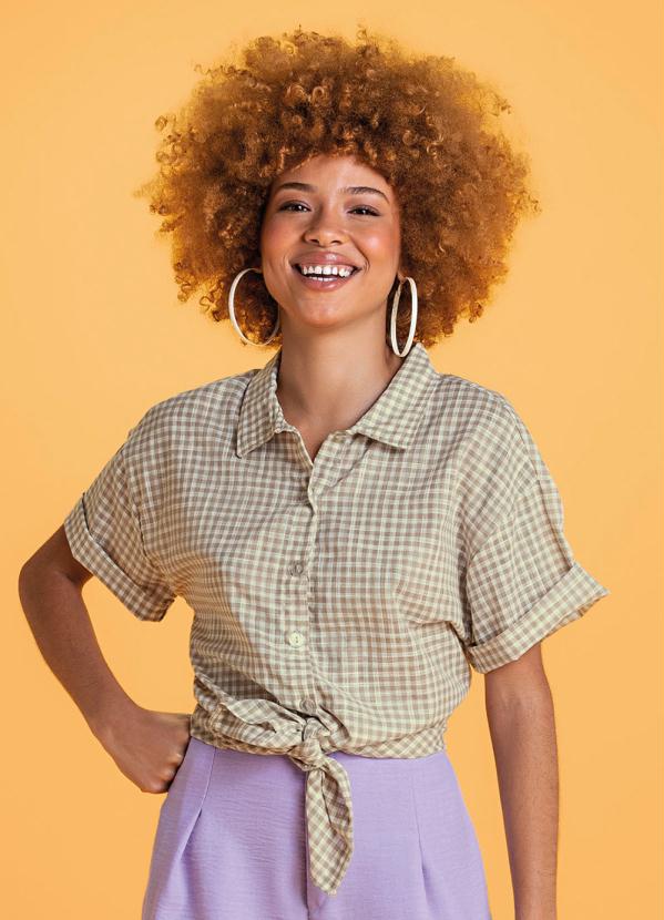Marialícia - Camisa Xadrez Bege