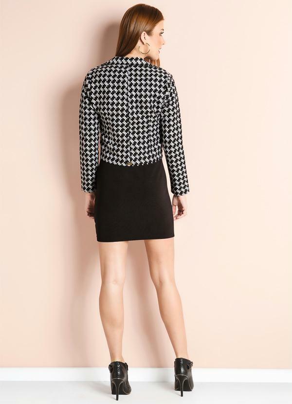 Quintess - Casaquinho com Botões Duplos Cinza e Preto 4