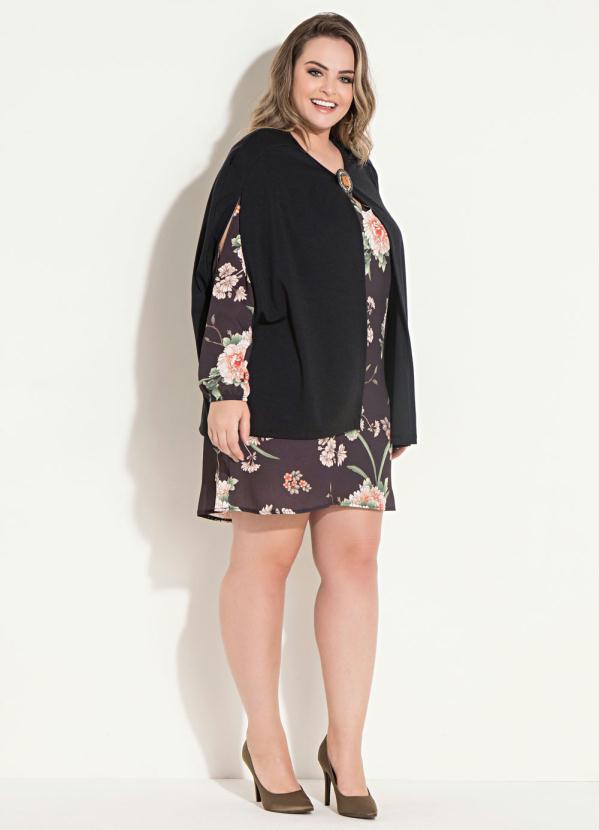 Quintess - Capa Quintess Preto com Broche 8