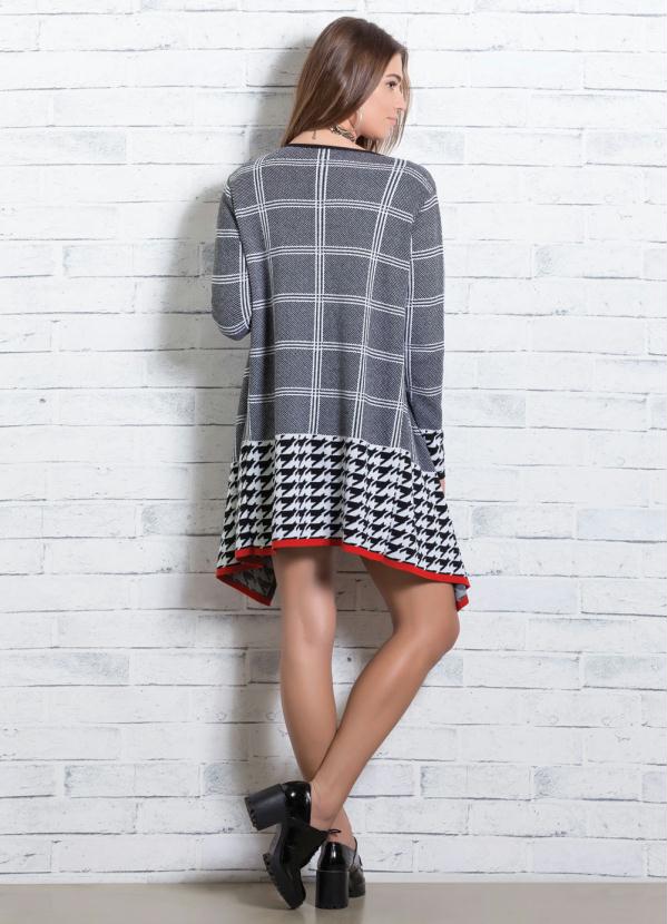 Quintess - Cardigan em Tricô Alongado Xadrez Quintess 4