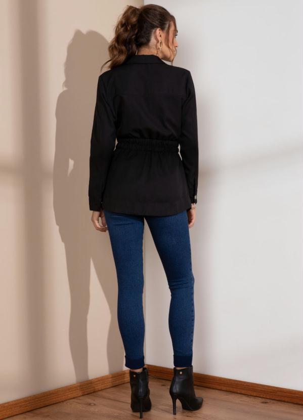 Quintess - Casaco Preto com Bolsos e Cintura Ajustada 4