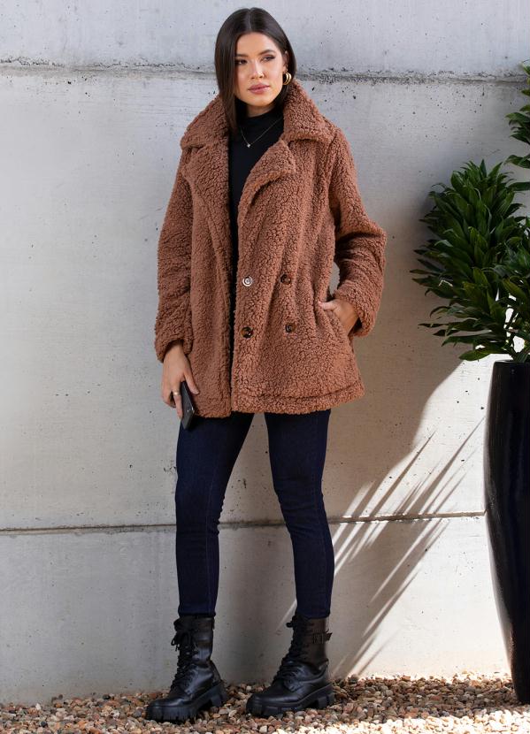 Quintess - Casaco Teddy Marrom com Pelúcia Dupla 7