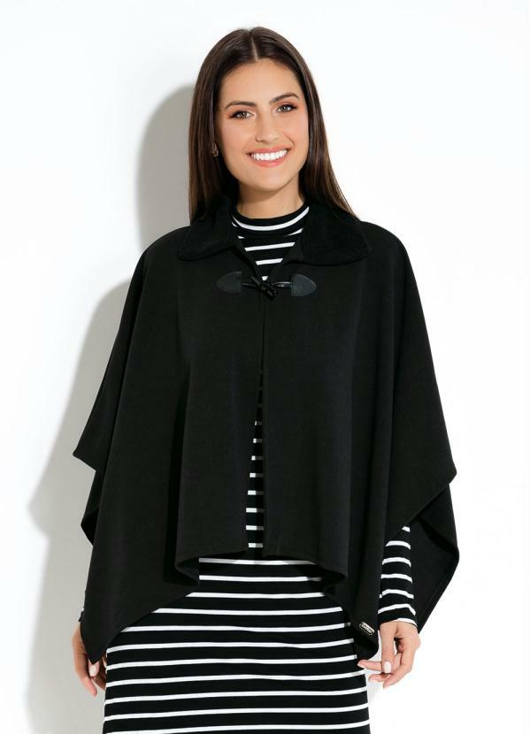 Quintess - Poncho Preto com Gola de Pêlos