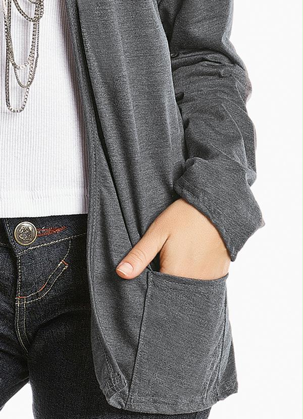 Outlet - Cardigan Cinza com Bolsos Frontais 4