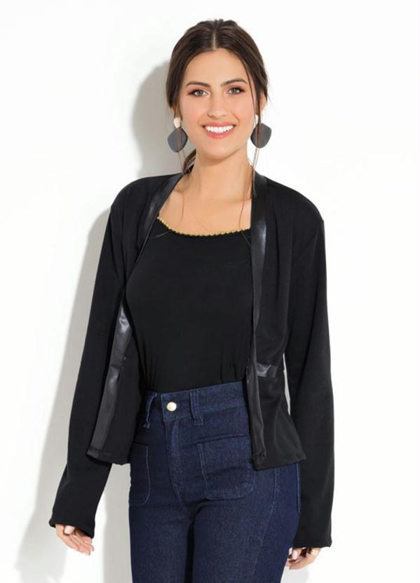 Quintess - Casaco Quintess Preto com Recortes