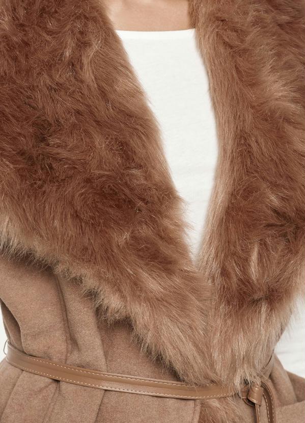 bonprix - Colete Pelo Sintético Caramelo 3