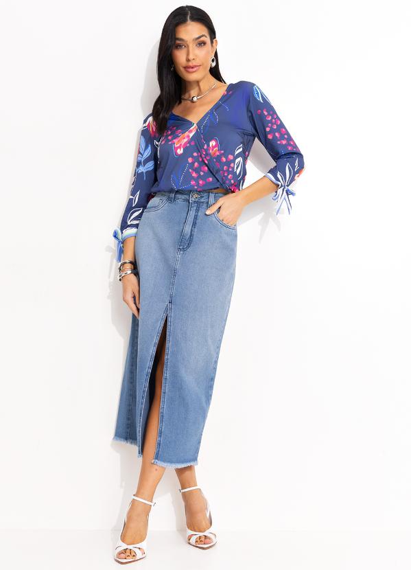 Quintess - Cropped Floral Marinho com Amarração nas Mangas 4