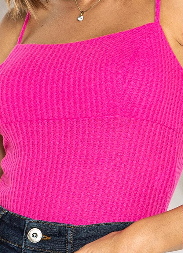 Colcci Regata Cropped de Malha Rosa