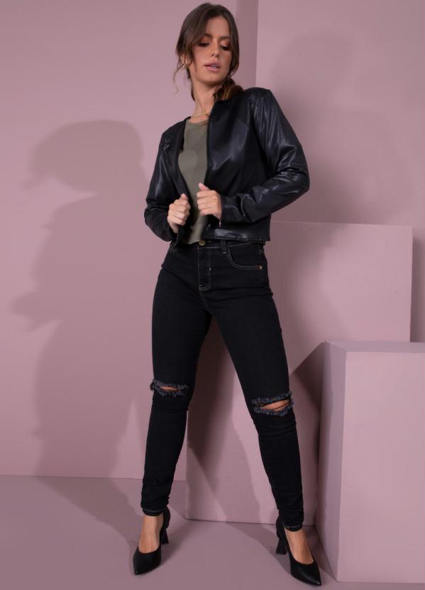 Quintess - Casaco Preto Cropped com Mangas Longas 4