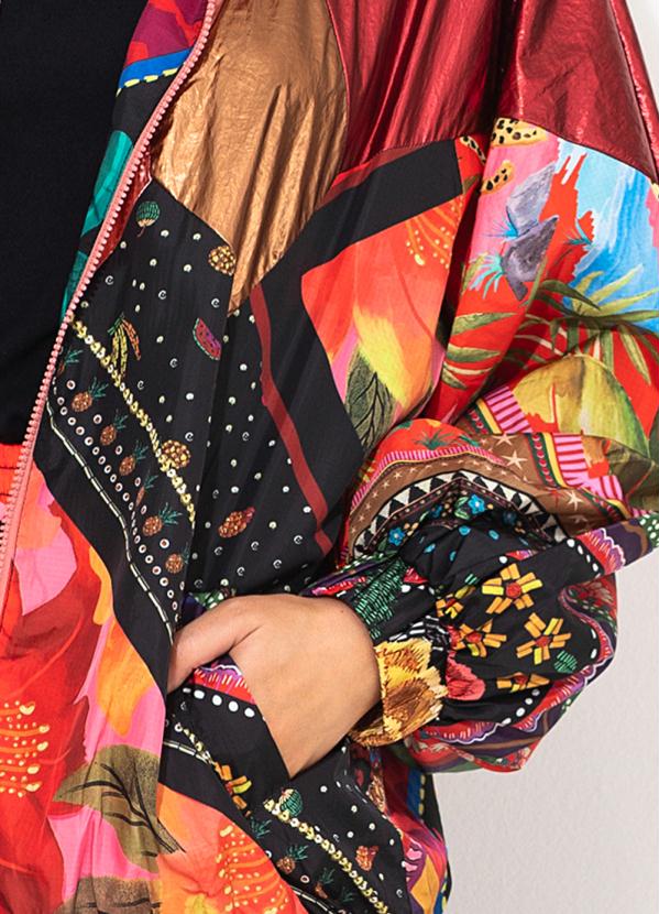 Farm - Jaqueta Metalizada Misturinha de Lenço Vermelha 6