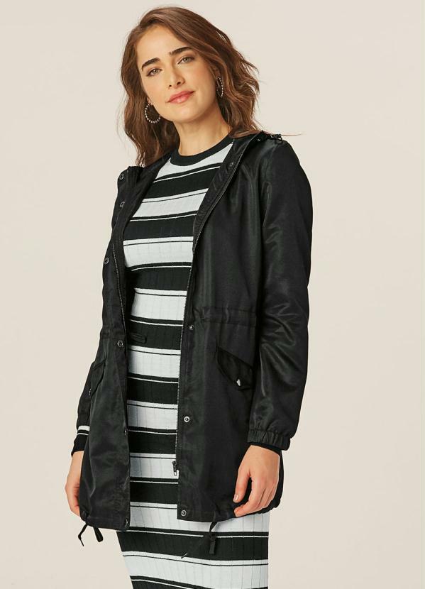 Malwee - Parka Preta Feminina em Nylon