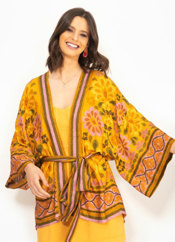 Farm - Kimono de Viscose Lenço Abacaxi Amarelo