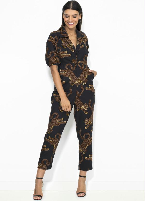 Farm - Macacão Manga Curta Chuva de Onça Preto