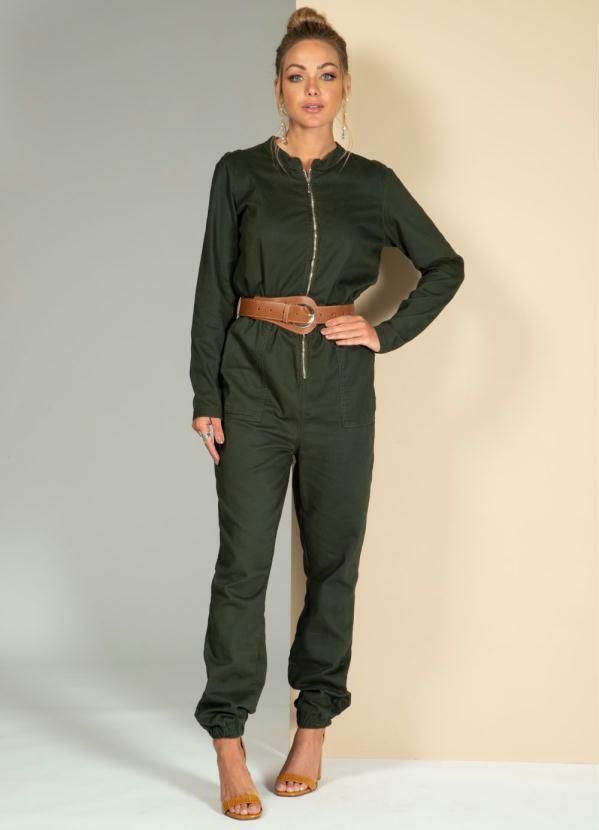 Quintess - Macacão Utilitário Verde com Bolsos Funcionais