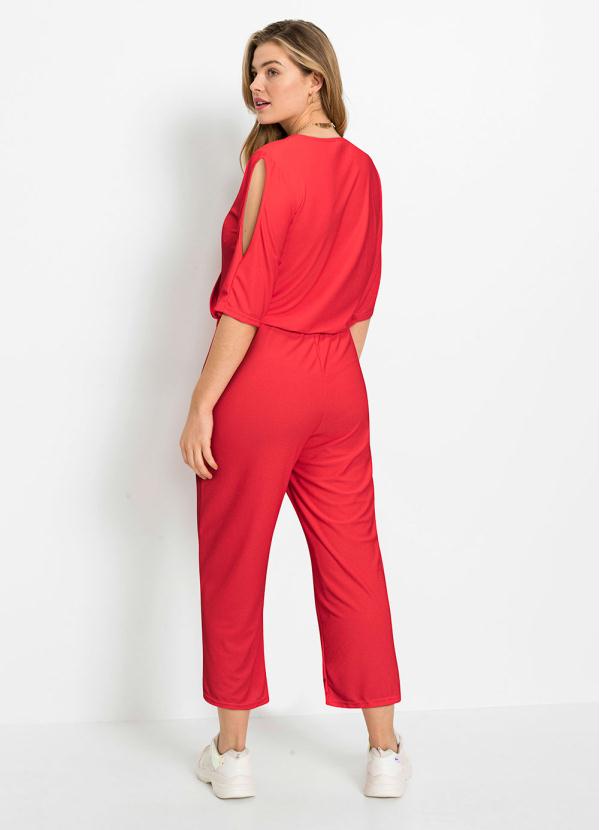 bonprix - Macacão com Recorte Vazado Decote V Vermelho 2