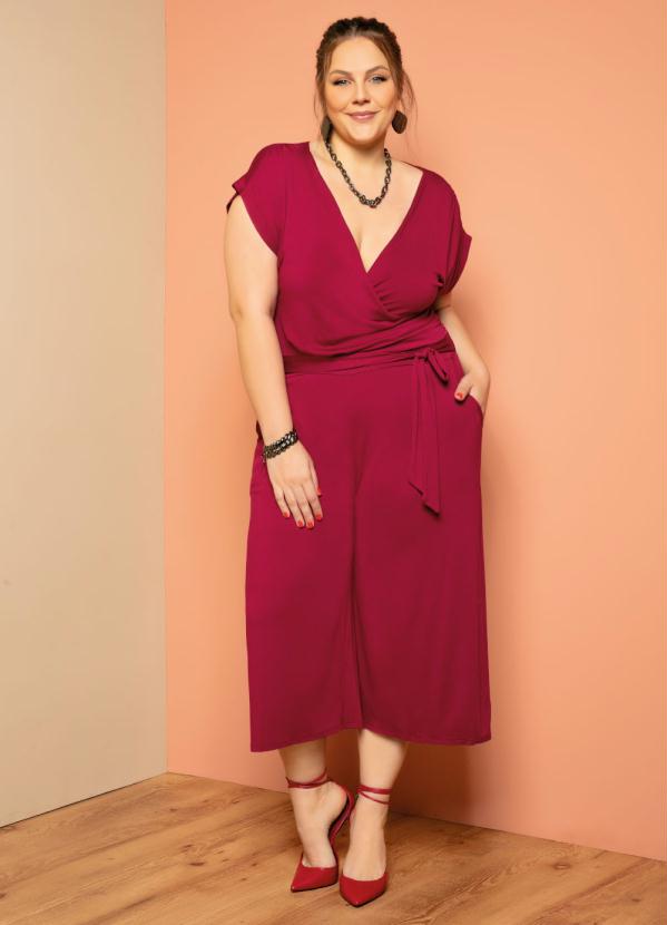 Quintess - Macacão Pantocourt Bordô com Bolsos e Faixa 3