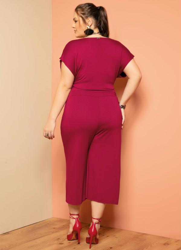 Quintess - Macacão Pantocourt Bordô com Bolsos e Faixa 4