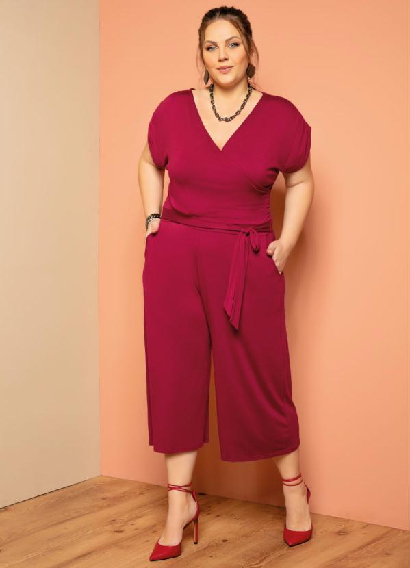 Quintess - Macacão Pantocourt Bordô com Bolsos e Faixa 5