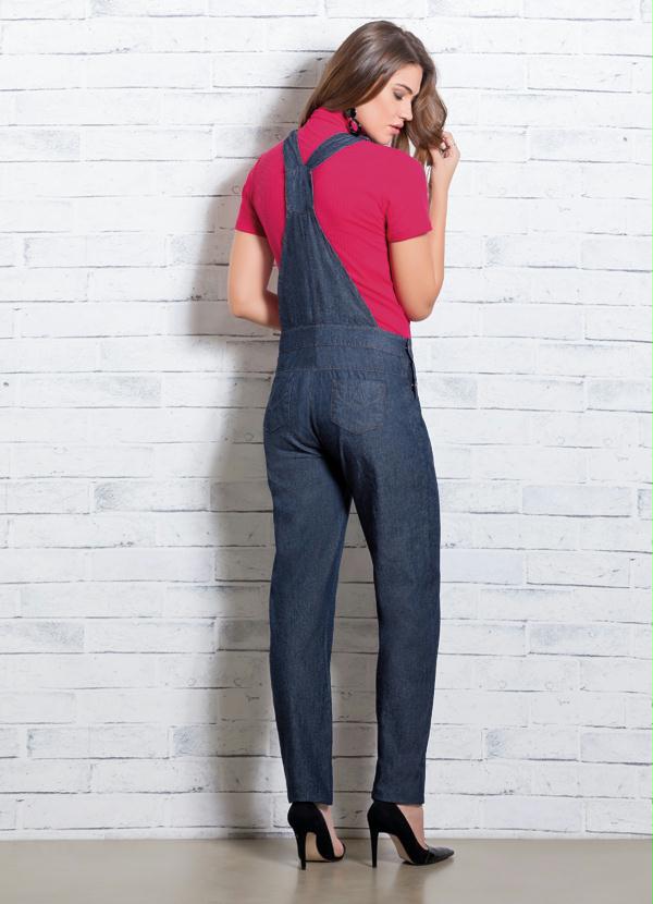 Quintess - Jardineira Jeans Azul com Bolsos 3