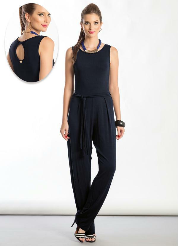 Quintess - Macacão Acinturado e Faixa para Amarração Preto