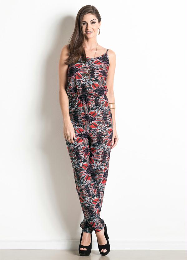 Outlet - Macacão de Alças Estampado