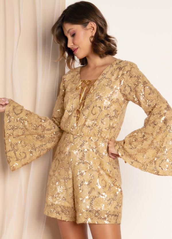 Quintess - Macaquinho Dourado com Decote Transpassado