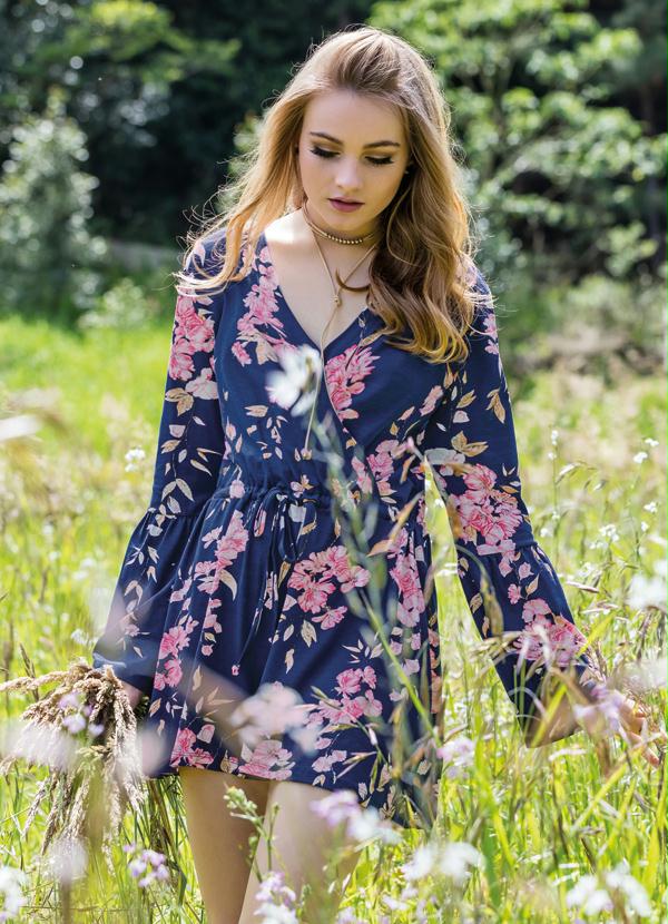 Quintess - Macaquinho Floral Mangas Sino Quintess 5