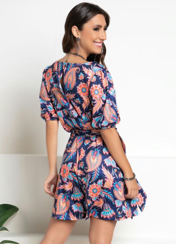 Quintess - Macaquinho Floral Marinho com Bolso e Faixa 2