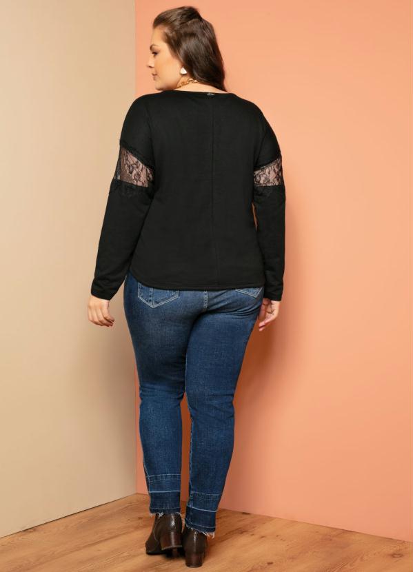 Quintess - Casaco de Moletinho Preto com Renda nas Mangas 9