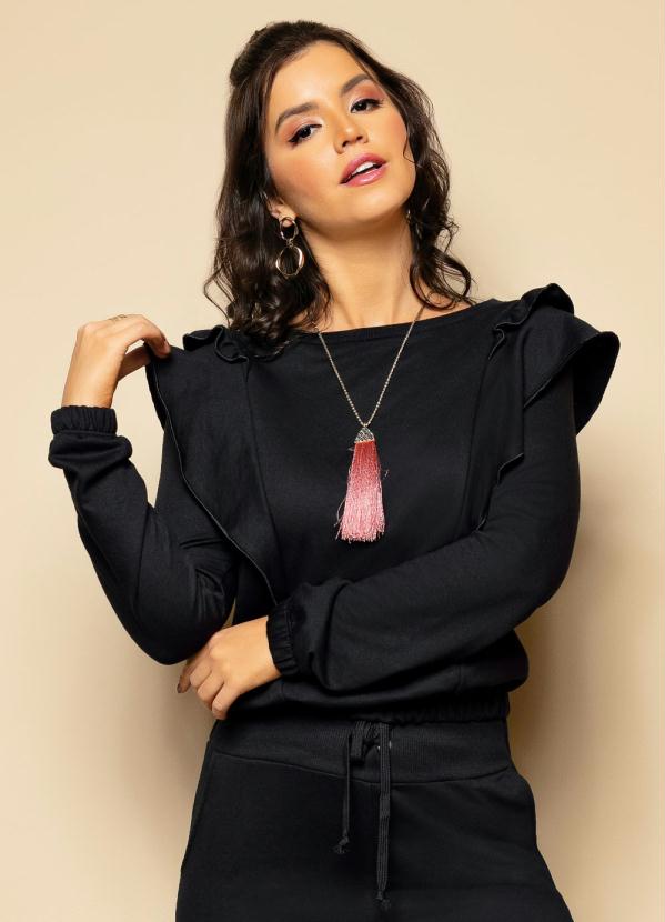 Quintess - Casaco Preto Decote Canoa com Babados