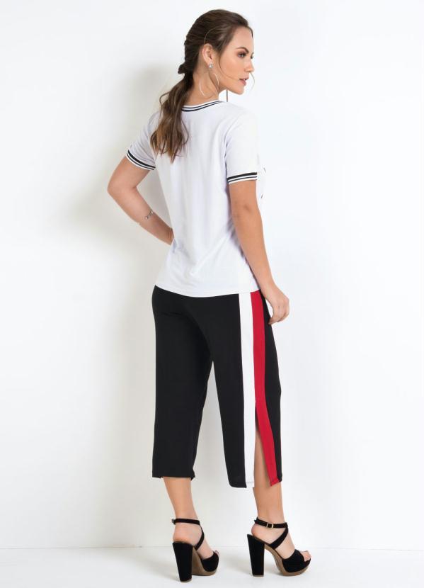 D`news - Calça Pantacourt com Fenda e Recortes Preta 6