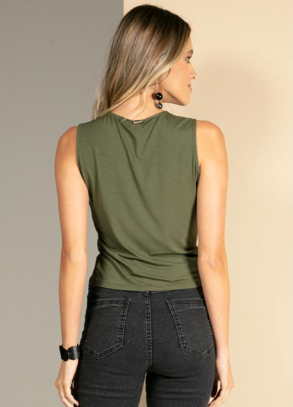 Quintess - Blusa com Detalhe de Amarração na Barra Verde 2