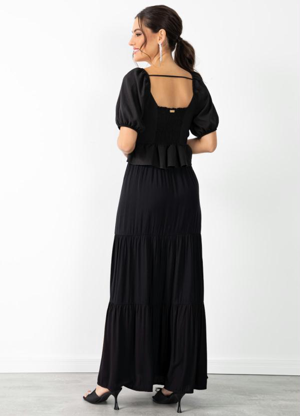 Quintess - Saia Preta em Viscose Plana com Fenda 3