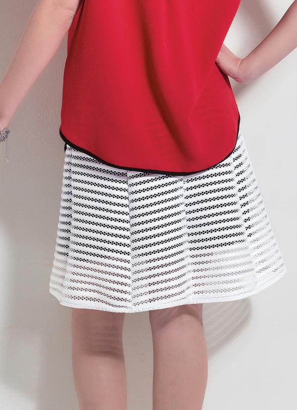 Multimarcas - Saia Evasê com Detalhes Vazados Branca 2