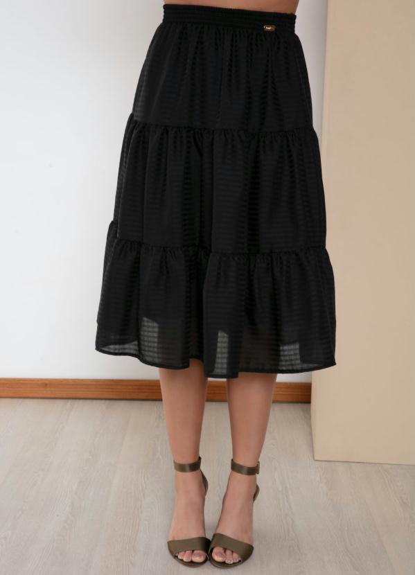 Quintess - Saia Preta em Camadas Formando Babados 3
