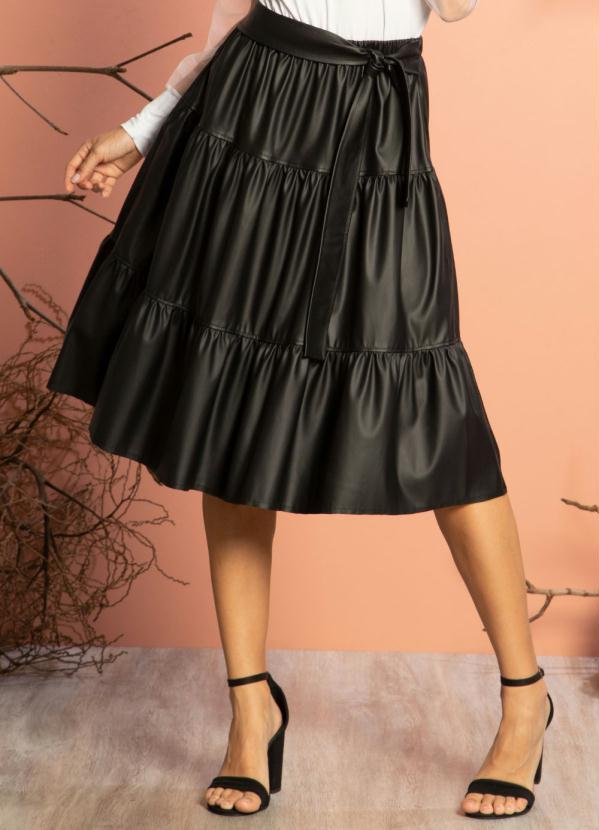 Quintess - Saia Preta Midi com Recortes e Faixa