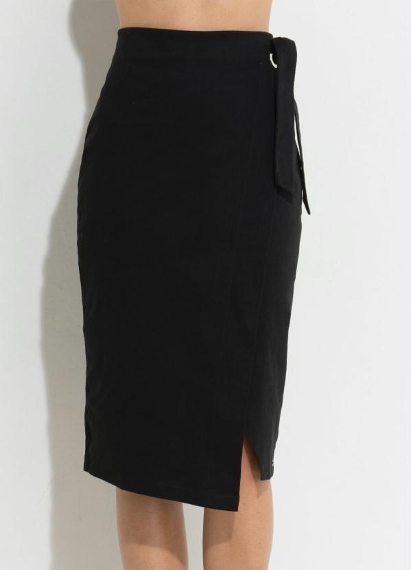 saia transpassada preta