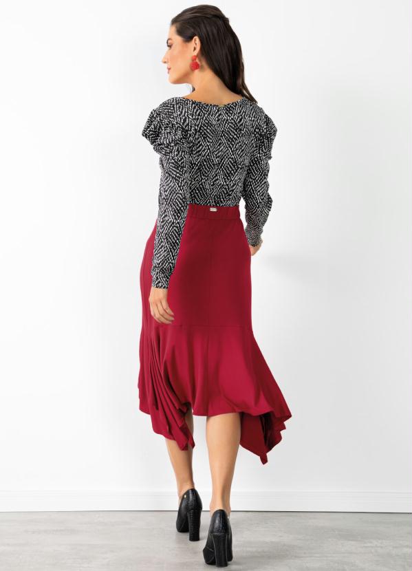 Quintess - Saia Vermelha com Pontas 3