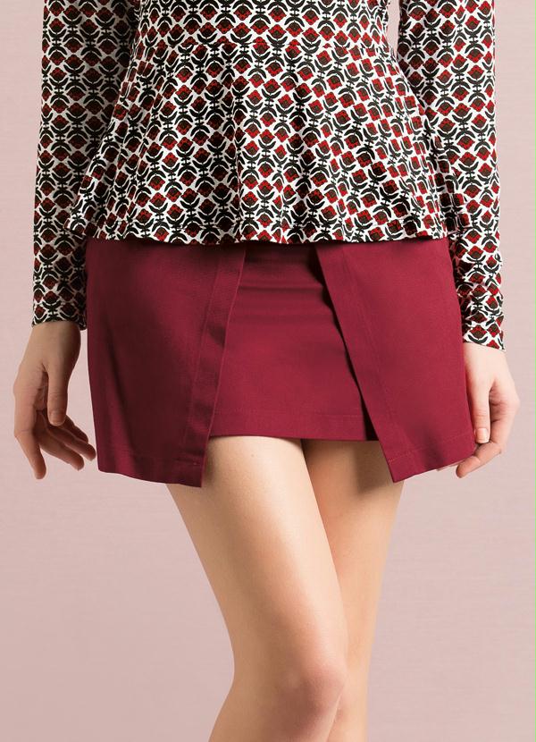 Quintess - Saia Assimétrica Bordô