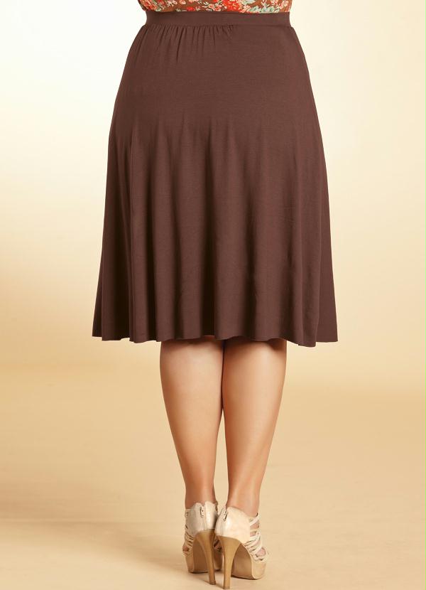 Quintess - Saia Plus Size de Cintura Alta Marrom 2