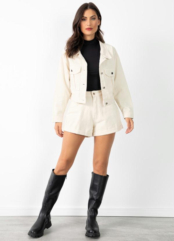 Quintess - Short Bege com Barra Italiana 2