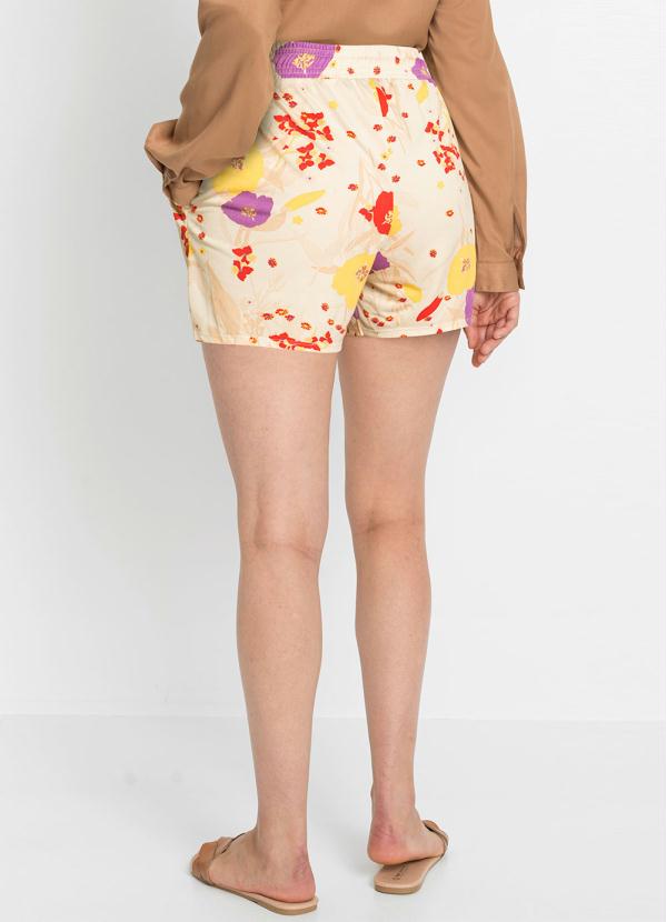 Outlet - Shorts com Amarração Floral Bege 2